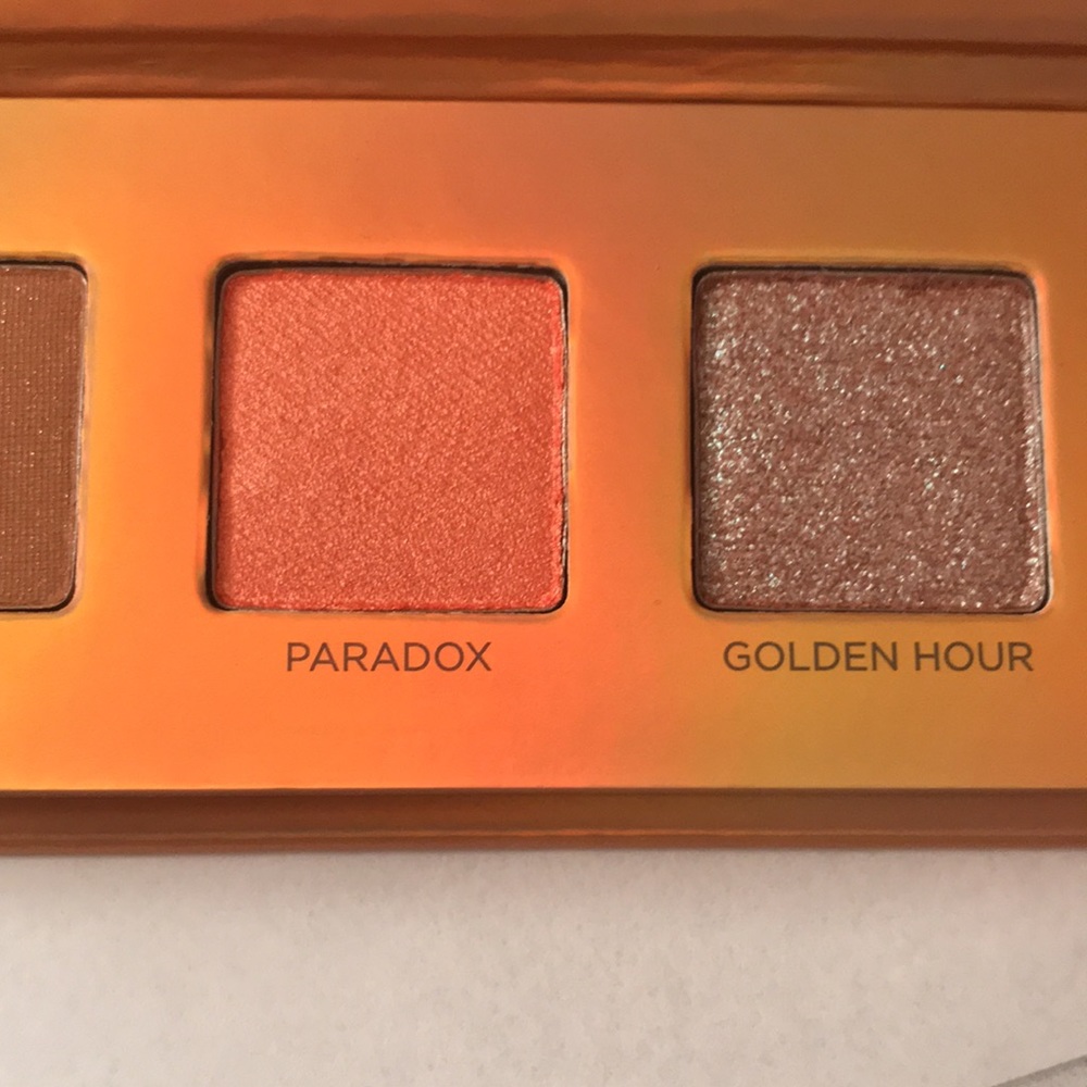Urban Decay lightbeam eyeshadow palette - Picture 4 of 9